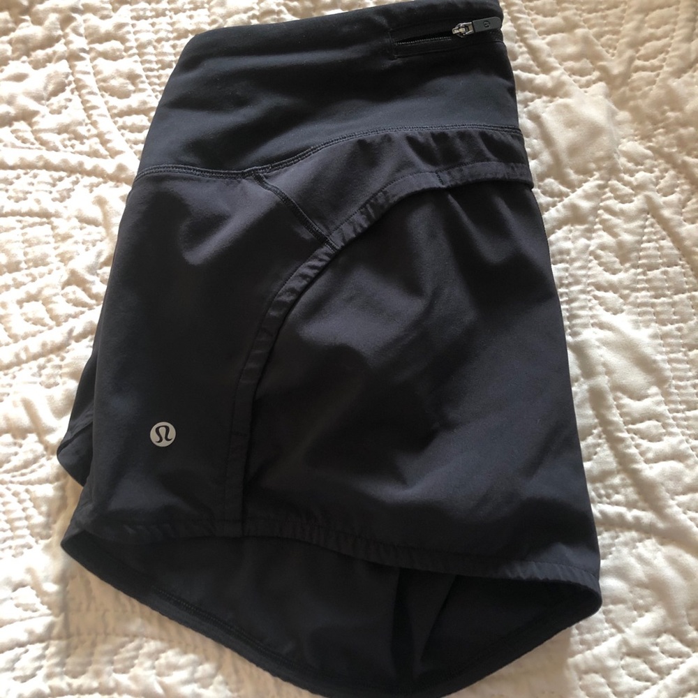 Lululemon Speed up shorts Z4